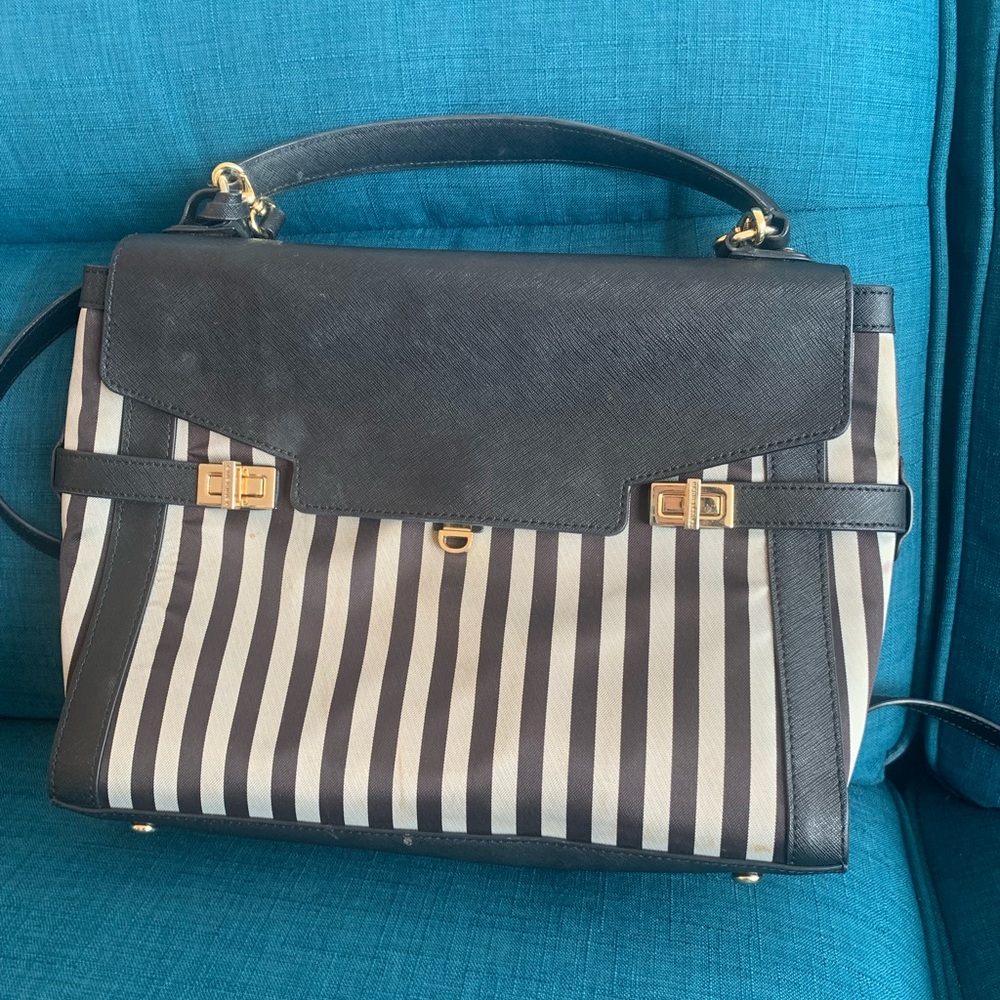 Used Henri Bendel purse